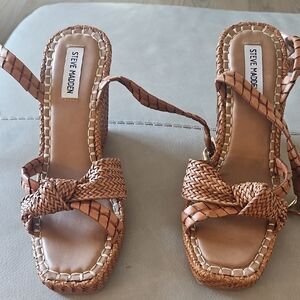 Steve Madden Women's Tan Woven Sandals